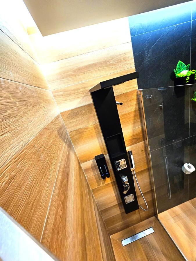 Trilogy Prestige - Central Premium Suites Lecce Eksteriør bilde
