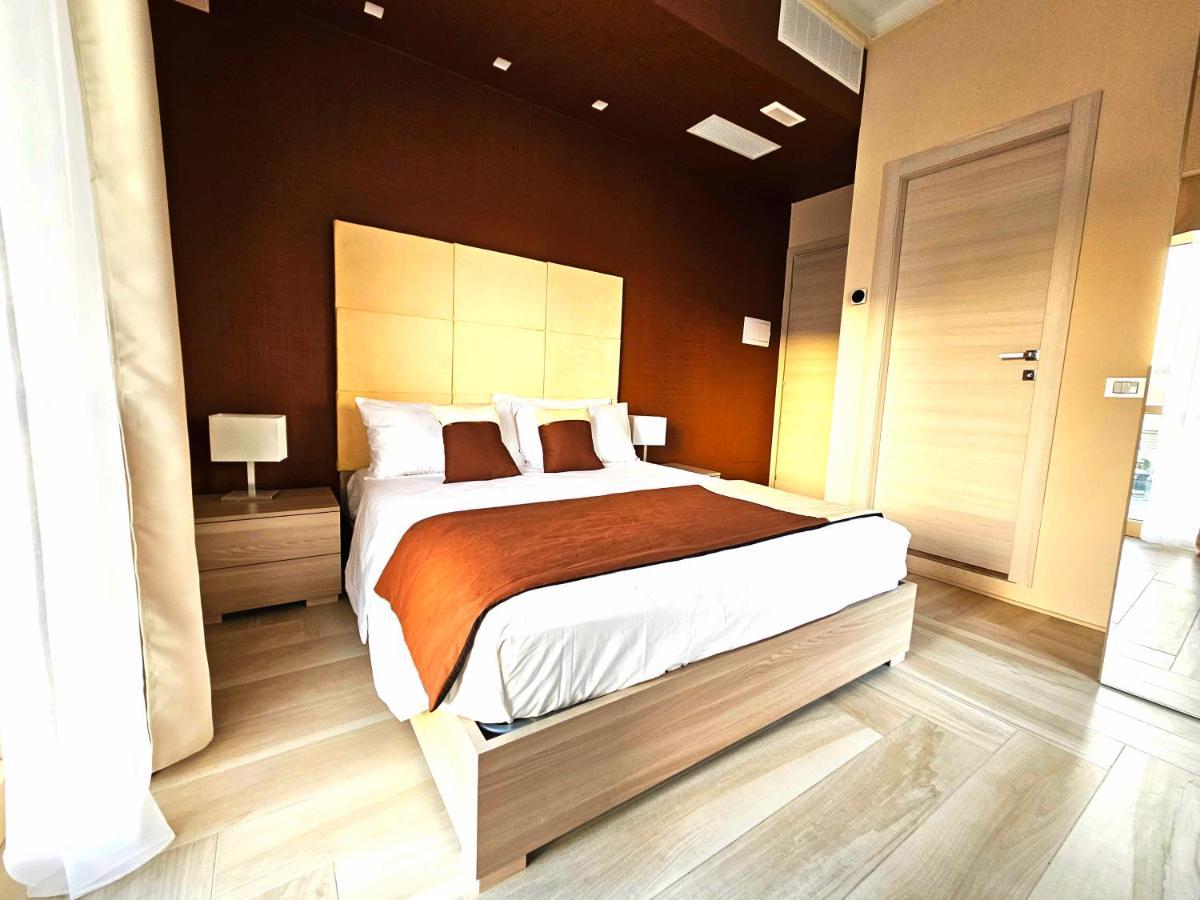 Trilogy Prestige - Central Premium Suites Lecce Eksteriør bilde